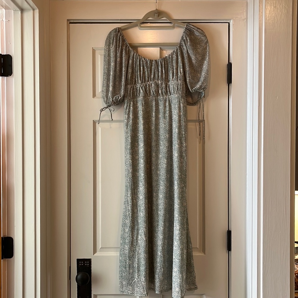 4SI3NNA Sage/Neutral Midi Dress, Size Medium